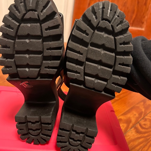 NWOT Steve Madden Sunnyside Black Open Toe Platform Sandals - Picture 5 of 6